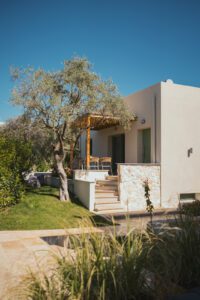 villa from the outside